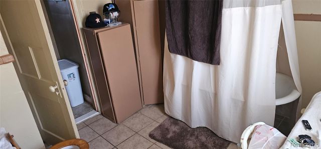 1714 Gladstone Street, Detroit, MI 48206