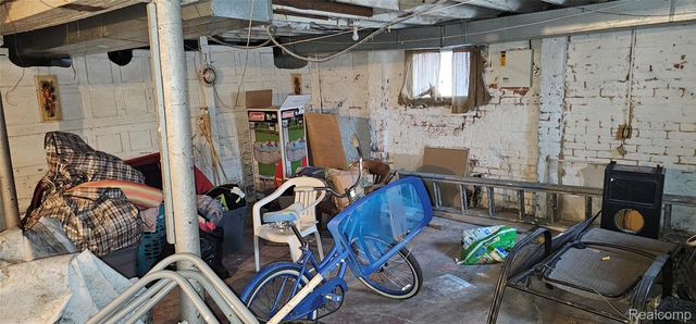 1714 Gladstone Street, Detroit, MI 48206