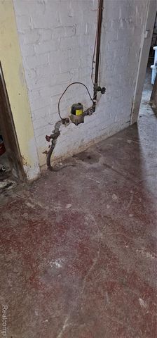 1714 Gladstone Street, Detroit, MI 48206