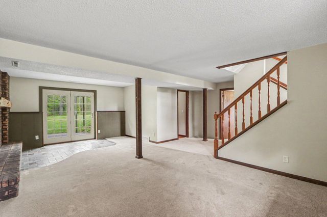 16711 CD Avenue E, Augusta, MI 49012