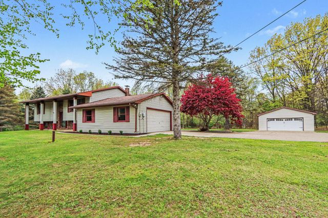 16711 CD Avenue E, Augusta, MI 49012