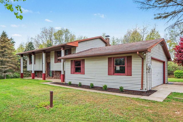 16711 CD Avenue E, Augusta, MI 49012
