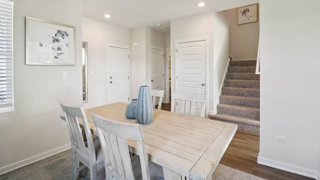 1679 Baler Avenue, Aurora, IL 60503