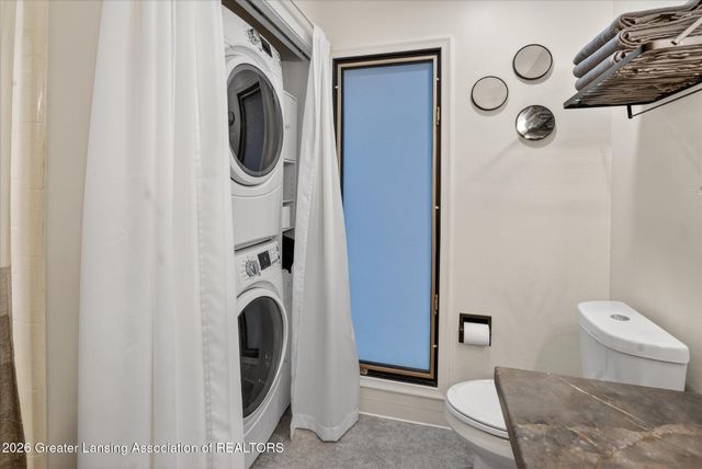 1800-1810 S Foxcroft Road, East Lansing, MI 48823