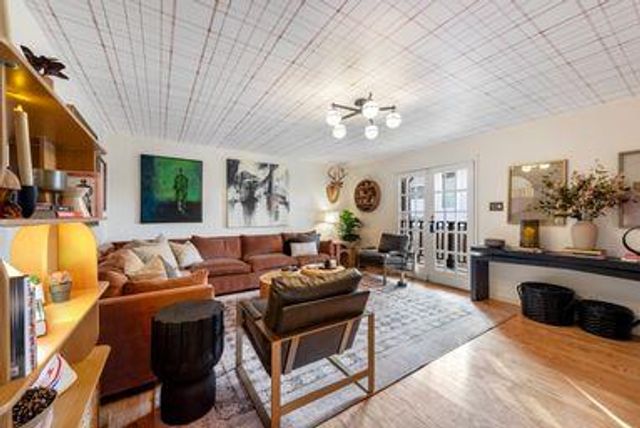 1106 Mission Ridge BLVD B, Austin, TX 78704