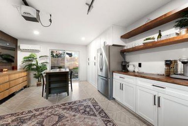 1106 Mission Ridge BLVD B, Austin, TX 78704