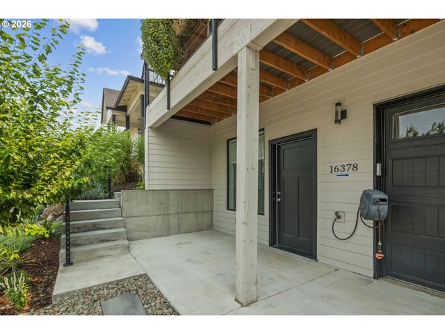16378 HUNTER Ave, Oregon City, OR 97045