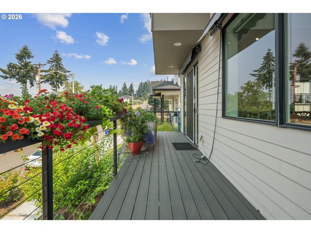 16378 HUNTER Ave, Oregon City, OR 97045