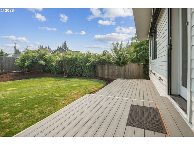 16378 HUNTER Ave, Oregon City, OR 97045