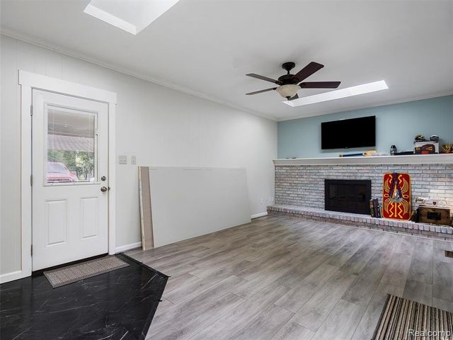 39488 Lanse Creuse Street, Harrison Twp, MI 48045