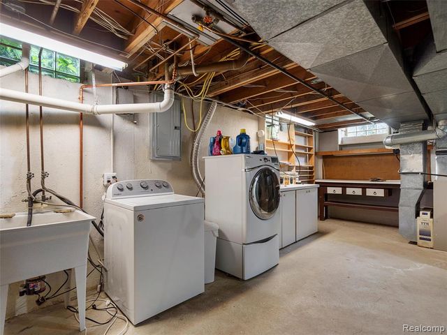 39488 Lanse Creuse Street, Harrison Twp, MI 48045