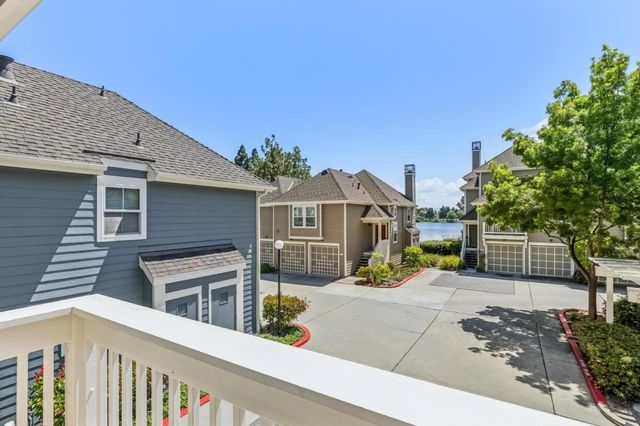 1006 Stern Lane, Foster City, CA 94404