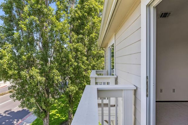 1006 Stern Lane, Foster City, CA 94404