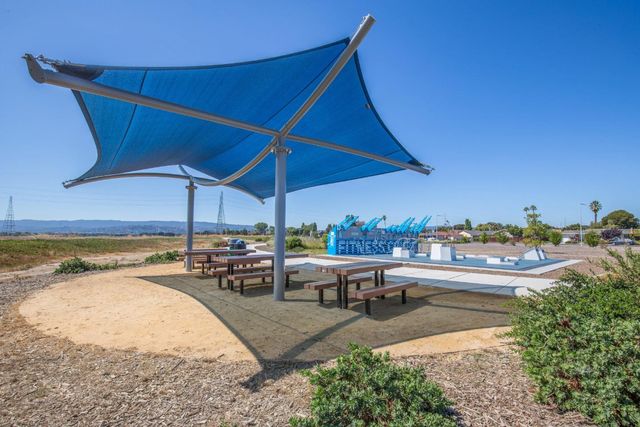 1006 Stern Lane, Foster City, CA 94404