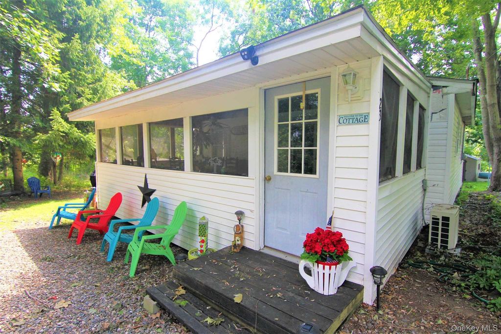 71 MILLER Road 23, Hopewell Junction, NY 12533