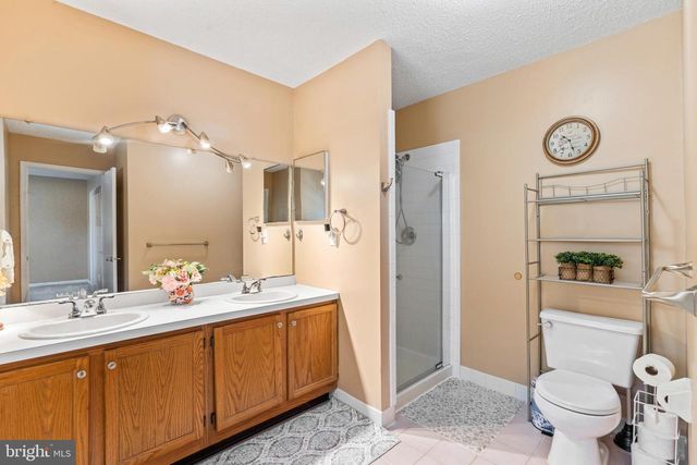4202 NORMA PL, Toms River, NJ 08755