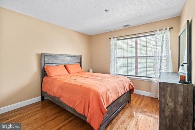 4202 NORMA PL, Toms River, NJ 08755