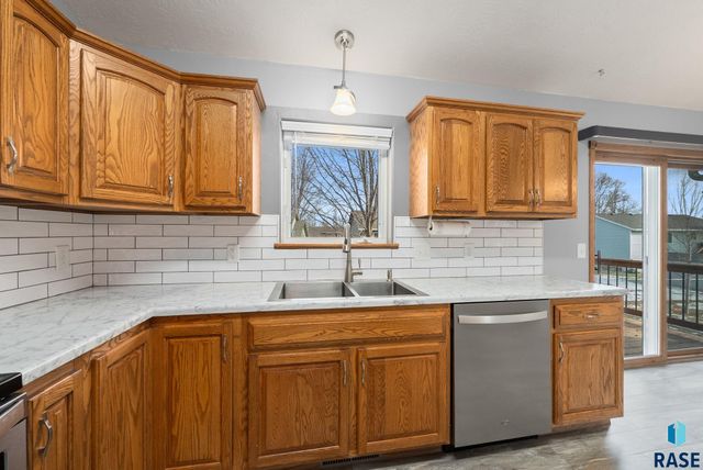 220 W Greenwood St Street, Brandon, SD 57005