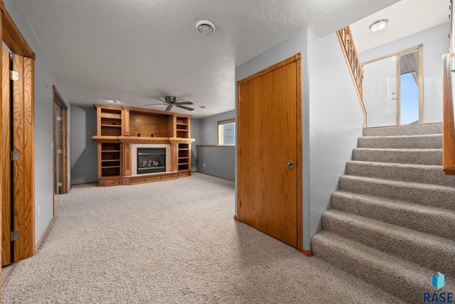 220 W Greenwood St Street, Brandon, SD 57005