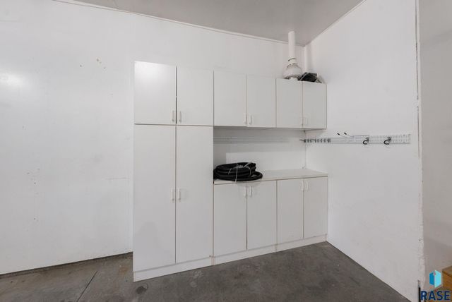 220 W Greenwood St Street, Brandon, SD 57005