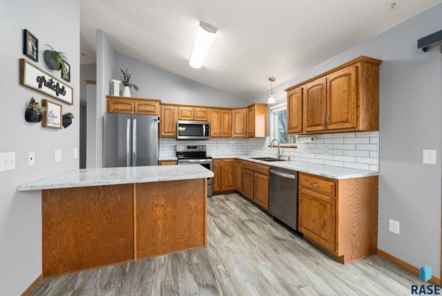 220 W Greenwood St Street, Brandon, SD 57005