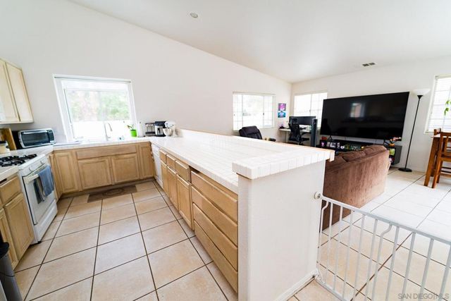1830 Carolyn Drive, Chula Vista, CA 91913