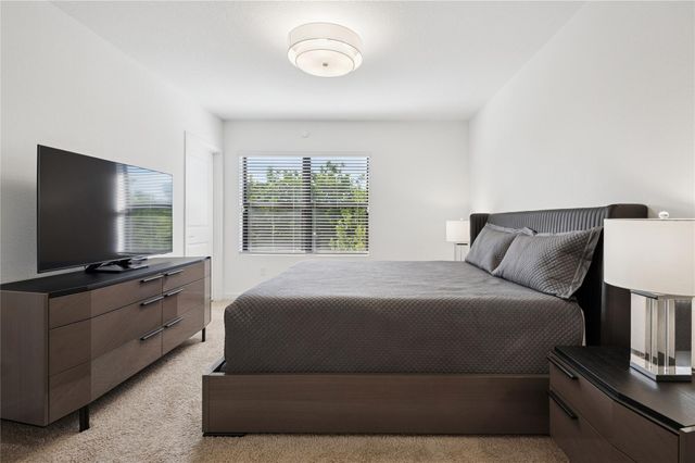 180 SE 5th Ct, Deerfield Beach, FL 33441