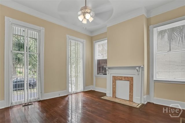 111 E 39th Street, Savannah, GA 31401