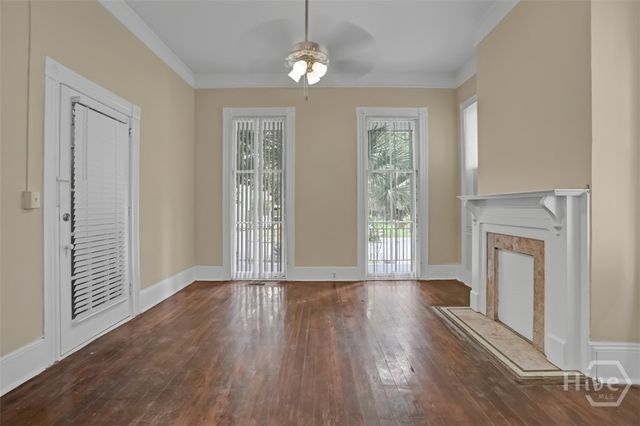111 E 39th Street, Savannah, GA 31401