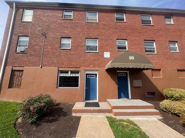 20 Clermont St Avenue Apt 4, Hartford, CT 06106