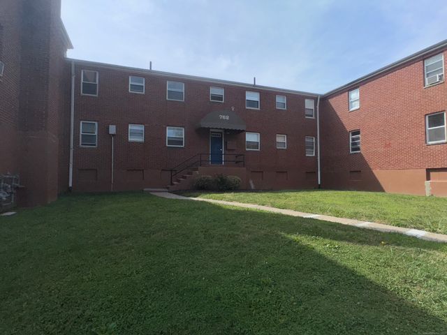 20 Clermont St Avenue Apt 4, Hartford, CT 06106