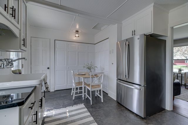 8701 Elliot Avenue S, Bloomington, MN 55420