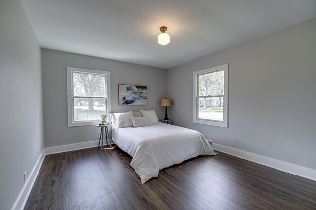 8701 Elliot Avenue S, Bloomington, MN 55420