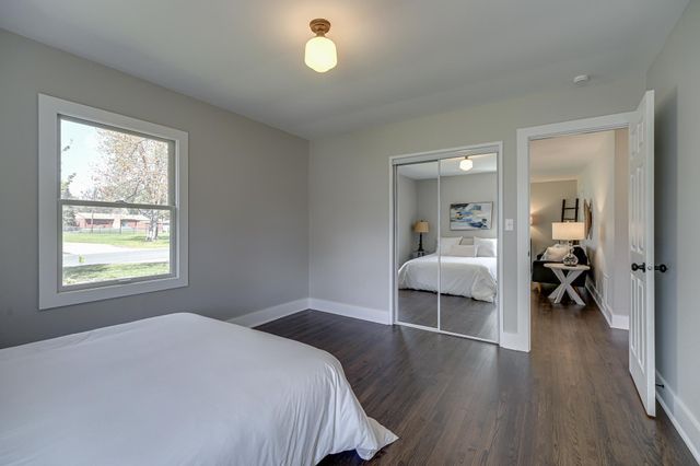 8701 Elliot Avenue S, Bloomington, MN 55420