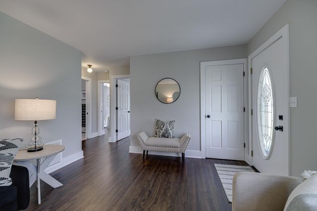 8701 Elliot Avenue S, Bloomington, MN 55420