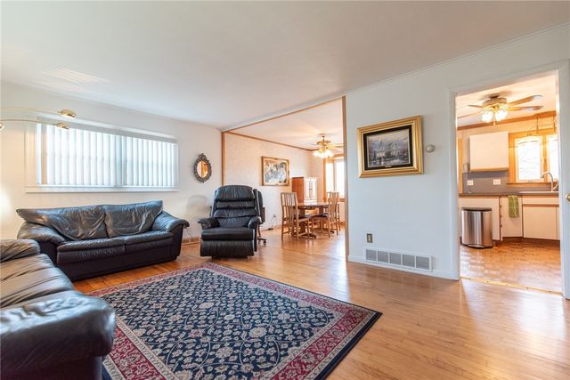 1020 Warwick Avenue, Warwick, RI 02888