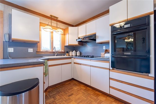 1020 Warwick Avenue, Warwick, RI 02888