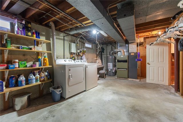 1020 Warwick Avenue, Warwick, RI 02888