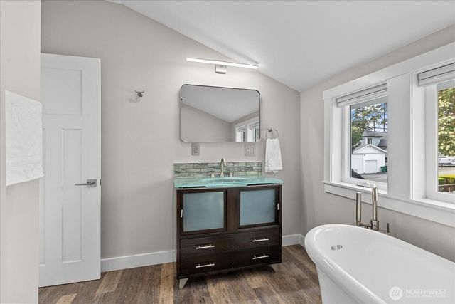170 N Sunset Drive, Camano Island, WA 98282
