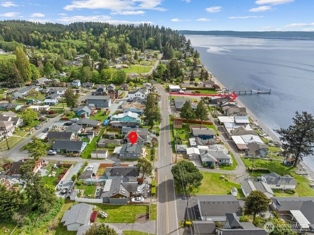 170 N Sunset Drive, Camano Island, WA 98282