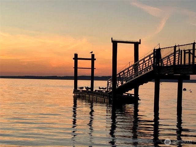 170 N Sunset Drive, Camano Island, WA 98282