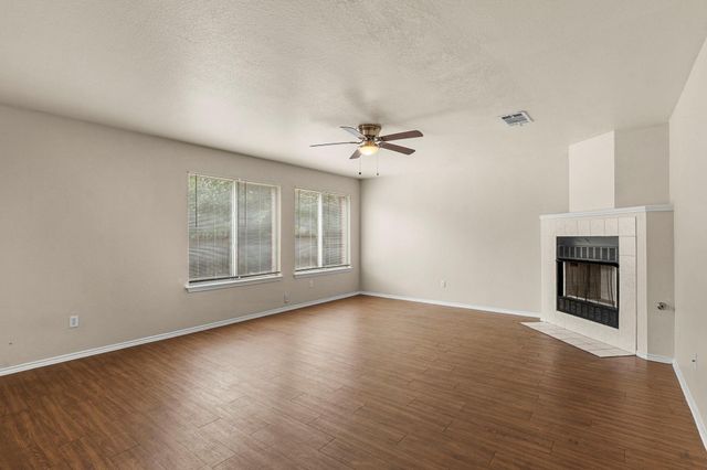 8731 Minot CIR, Austin, TX 78748