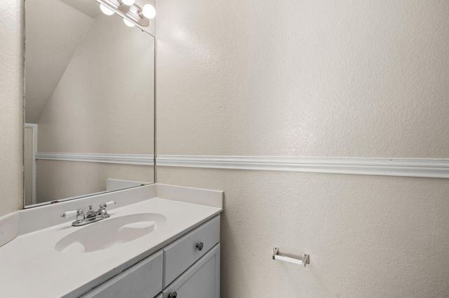 8731 Minot CIR, Austin, TX 78748