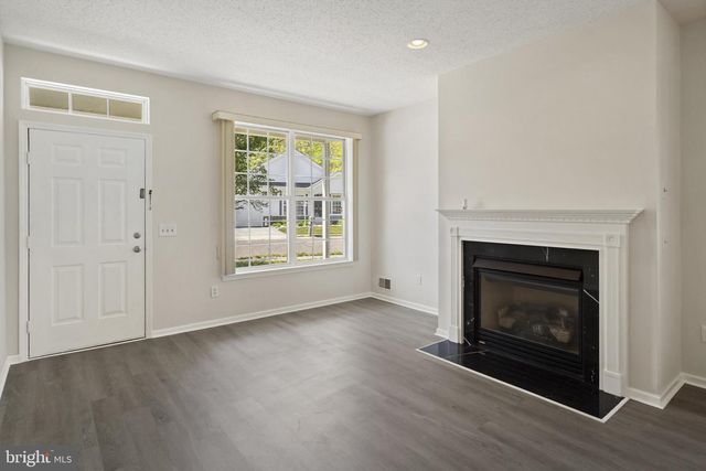 43 OSPREY PL, Barnegat, NJ 08005