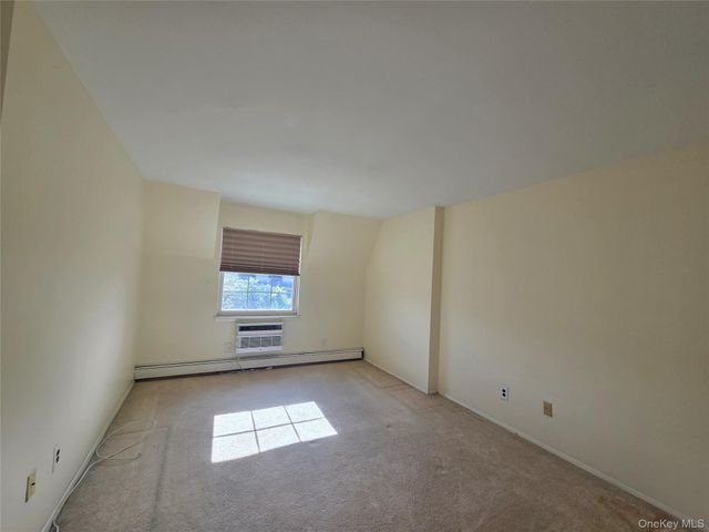 12-29 Diane Place 195 U, Bayside, NY 11360