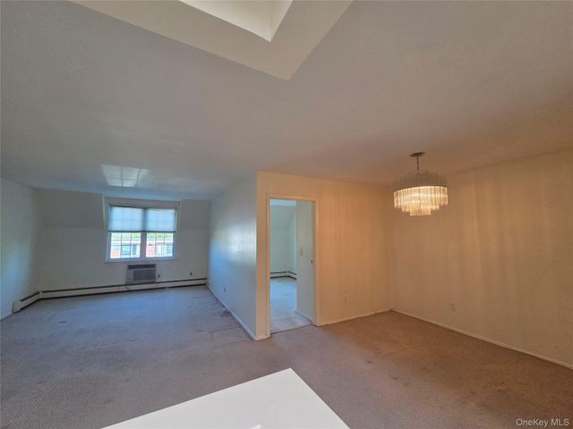 12-29 Diane Place 195 U, Bayside, NY 11360