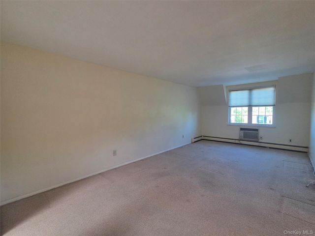12-29 Diane Place 195 U, Bayside, NY 11360