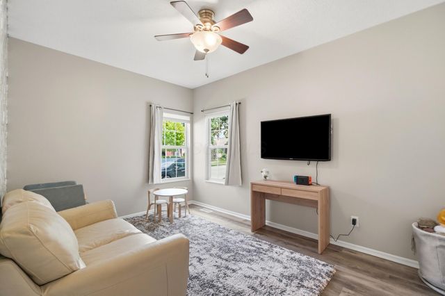5507 Pensworthy Drive, Dublin, OH 43016