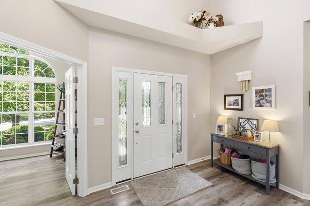5507 Pensworthy Drive, Dublin, OH 43016