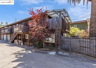 6630 Macarthur Blvd 2, Oakland, CA 94605